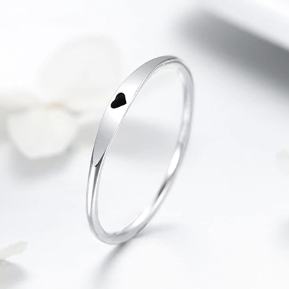 925 Sterling Silver Ring with Inlay Heart